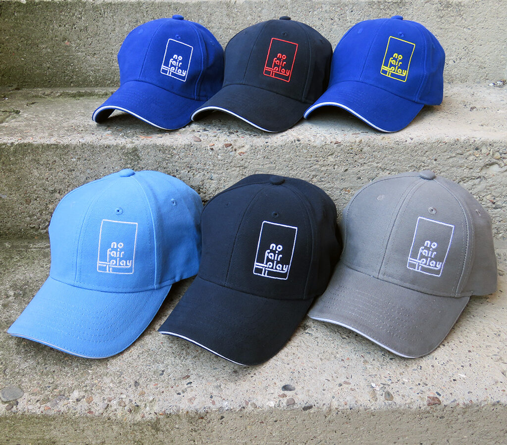 Scegli tra i colori dei cappelli no fair play